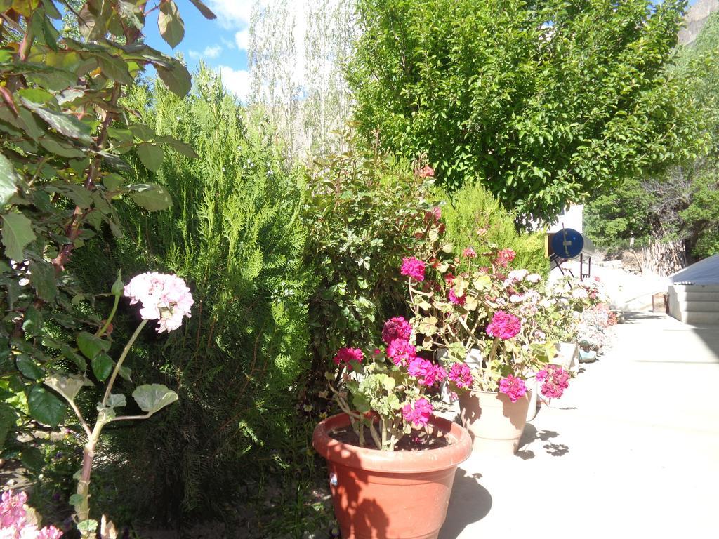 Hundar Yourdum Guest House מראה חיצוני תמונה